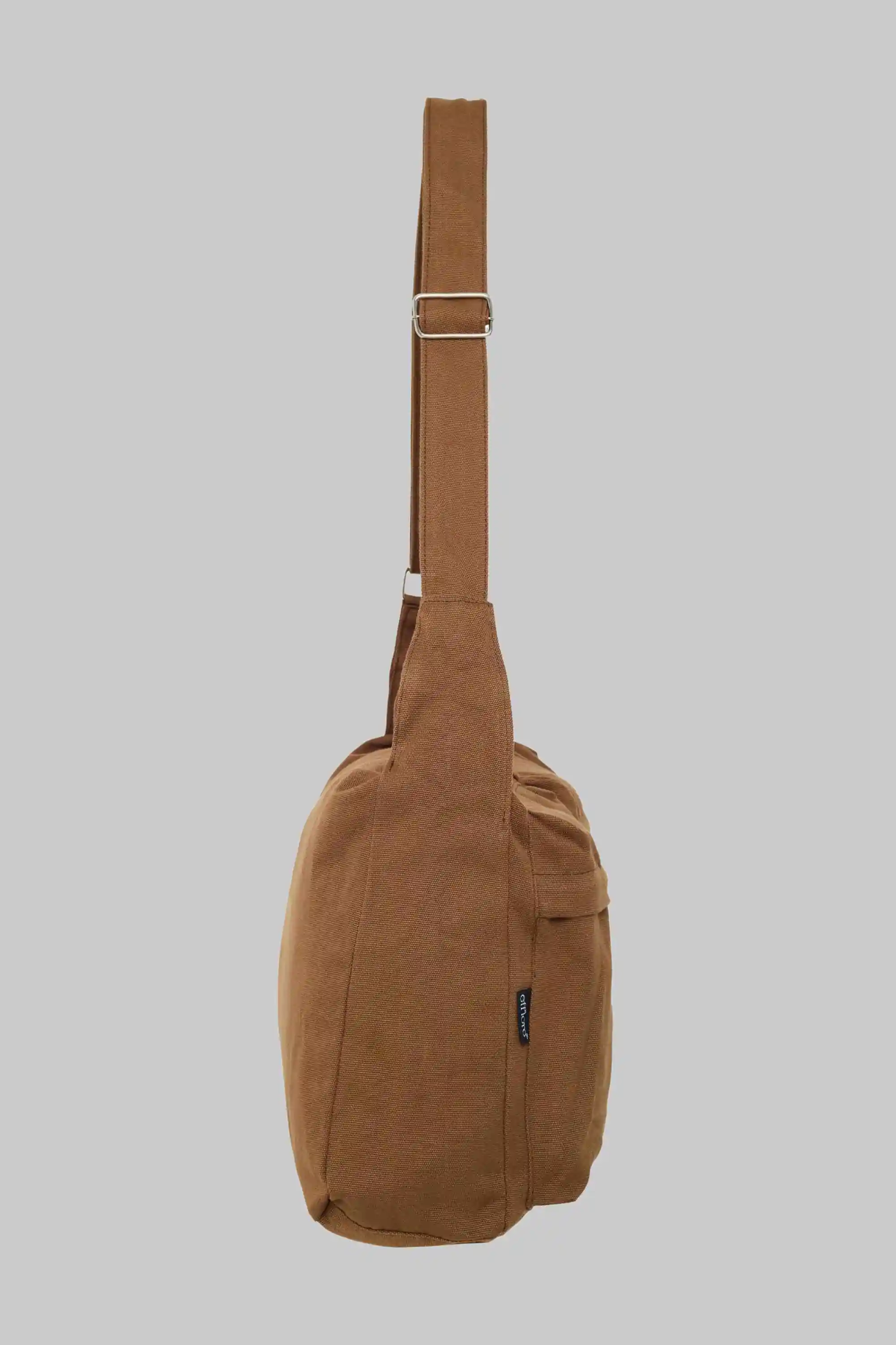 Crossbody Efflore Zaka – Bolsa prática e espaçosa
